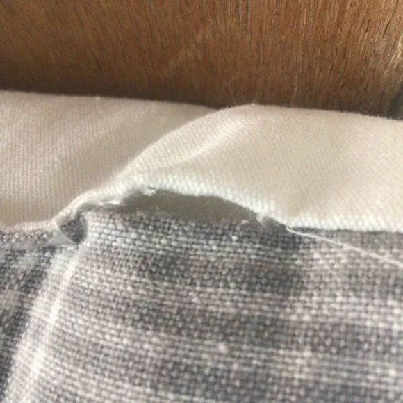 ‼️MOVING‼️ Throw Pillow with Dog House Design. 16” X 16”. Great condition. - Picture 4 of 4